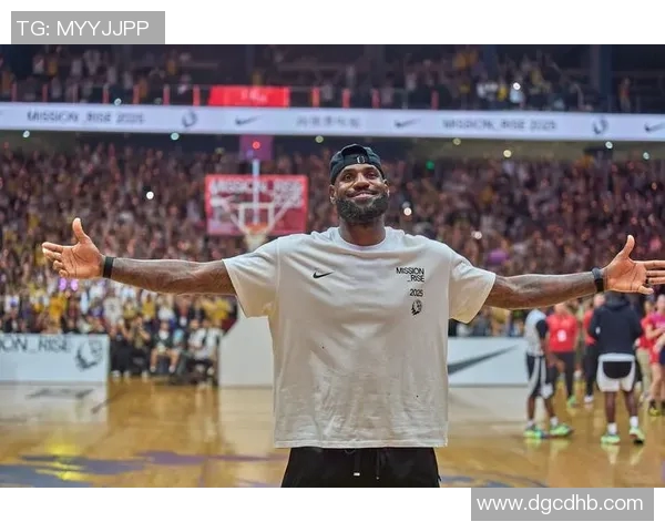 詹姆斯:我跟不努力的人没有共同话题! 詹姆斯:我跟不努力的人没有共同话题!