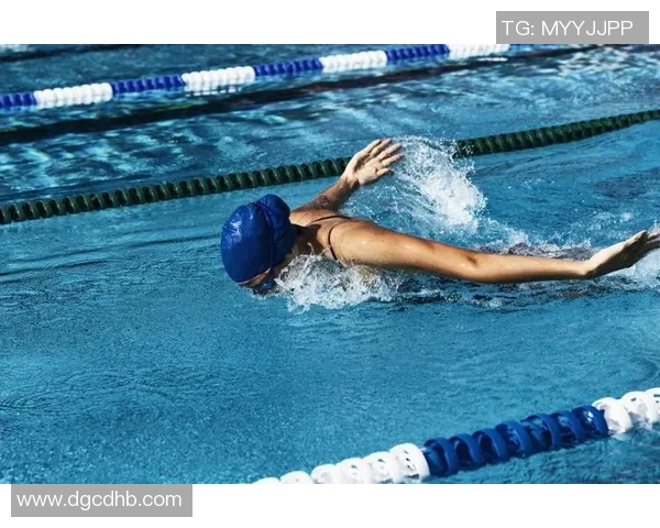 蝶泳教学全攻略:从基础动作到提高技巧的全面指导 蝶泳教学全攻略:从基础动作到提高技巧的全面指导