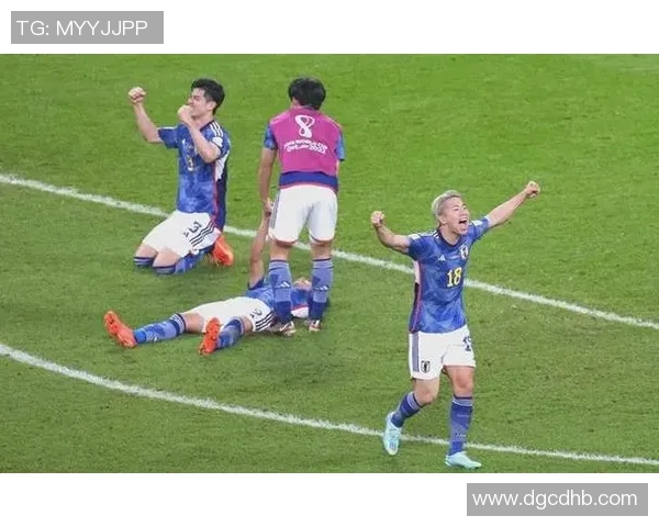 卡塔尔世界杯背后的故事与影响:从赛事组织到全球文化交流的深刻变革 卡塔尔世界杯背后的故事与影响:从赛事组织到全球文化交流的深刻变革