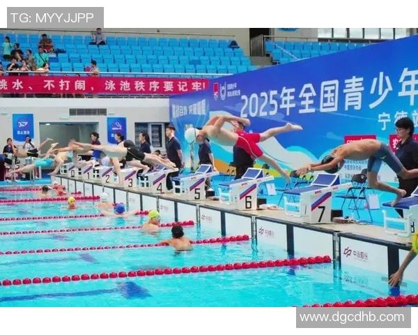 激烈对决！2025国际游泳比赛现场直播精彩瞬间全程追踪